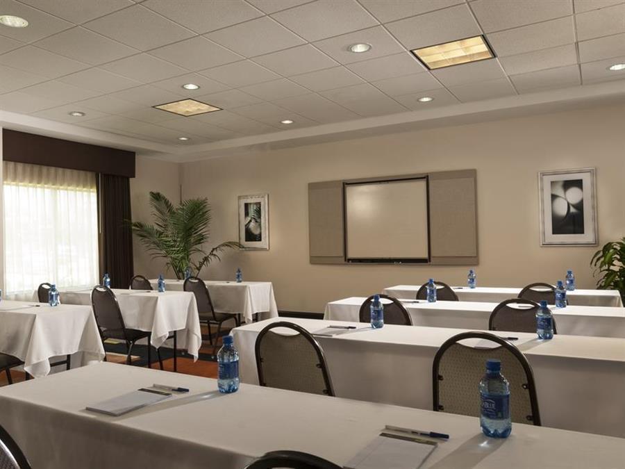 Spark By Hilton Houston Bush Intercontinental Airport Exterior foto